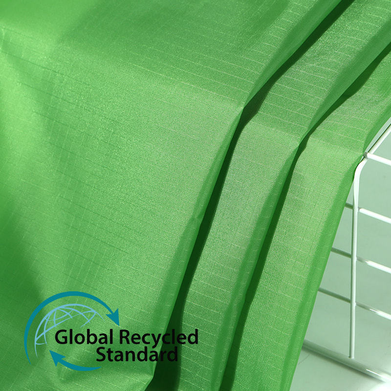 210T Plaid Polyester Taffeta Down Jacket Umbrella Recycled Fabric
